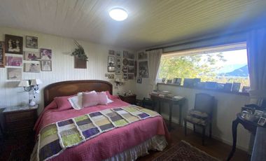 Casa vista panorámica al lago Ranco y su entorno