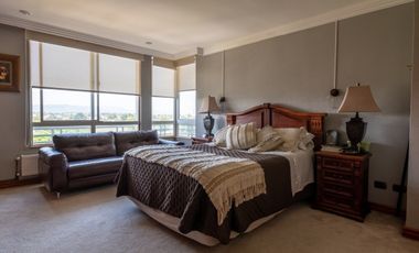 Gran Penthouse en el Barrio Inglés