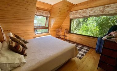 AMPLIA CASA EN EXCLUSIVO CONDOMINIO