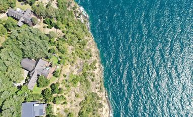 AMPLIA CASA EN EXCLUSIVO CONDOMINIO