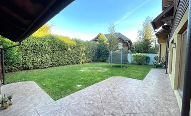 Preciosa casa en condominio sector Portal de la Frontera