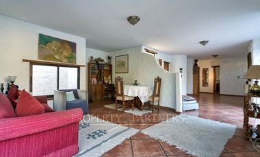 Oportunidad, Inigualable entorno, venta de casa en La Reina