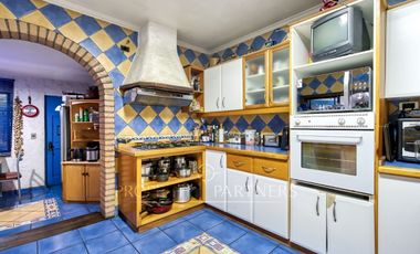 Oportunidad, Inigualable entorno, venta de casa en La Reina