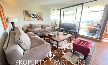 Departamento último piso con panorámica vista a cancha de golf condominio Las Brisas