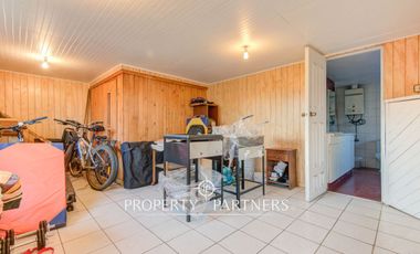 Casa con increíble terreno de 1000 m2 a pasos del metro