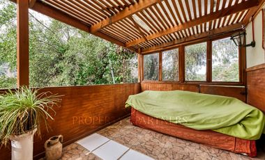 Oportunidad 2 casas en un terreno, vista insuperable en El Arrayán.