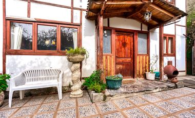 Oportunidad 2 casas en un terreno, vista insuperable en El Arrayán.