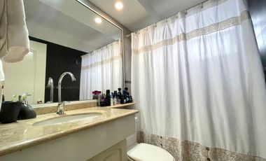 Impecable departamento en edificio Versalles