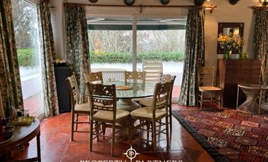 Casa sólida en sector tradicional de Santo Domingo