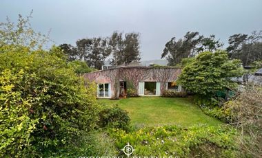 Casa sólida en sector tradicional de Santo Domingo