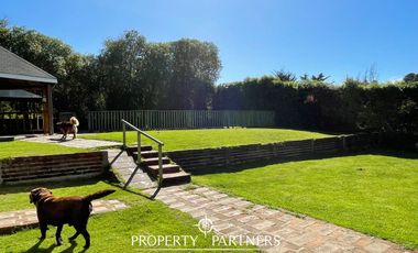 Casa con Ubicación central, en sector tradicional