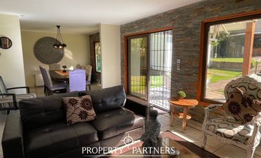 Casa con Ubicación central, en sector tradicional