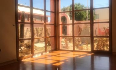 Condominio DaVinci, casa de 6 habitaciones con piscina