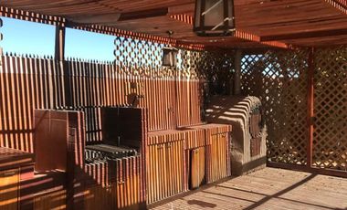 Condominio DaVinci, casa de 6 habitaciones con piscina