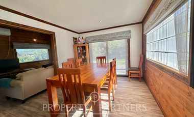 Hermosa casa en parcela