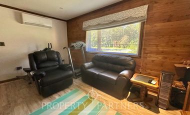 Hermosa casa en parcela