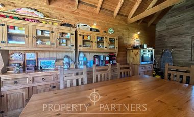 Hermosa casa en parcela