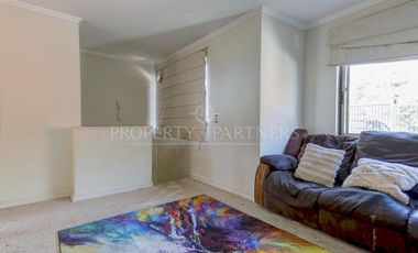 Casa de 5 dormitorios con 2 estacionamientos en Las Tinajas/Santa Sofia, cercano a cerro Panul