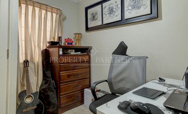 Casa de 5 dormitorios con 2 estacionamientos en Las Tinajas/Santa Sofia, cercano a cerro Panul