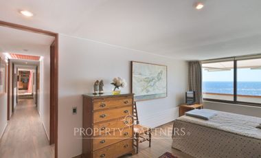 Casa en primera línea frente al mar cerca de Chiringuito Zapallar