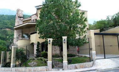 Casa en Venta en San Pedro Garza Garcia, N.L.
