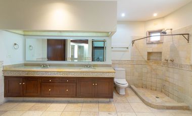 Casa en Venta en San Pedro Garza Garcia, N.L.