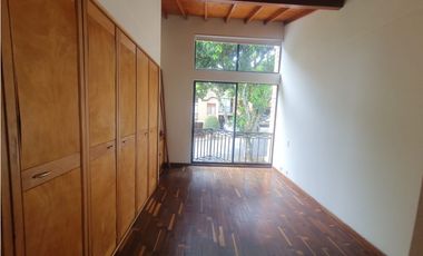 Casa  en Arriendo Envigado Sector Loma el Esmeraldal