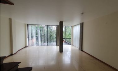 Casa  en Arriendo Envigado Sector Loma el Esmeraldal