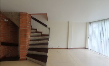 Casa  en Arriendo Envigado Sector Loma el Esmeraldal