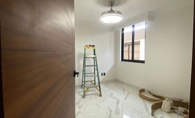 Casa  en Venta remodelada en Residencial Victoria