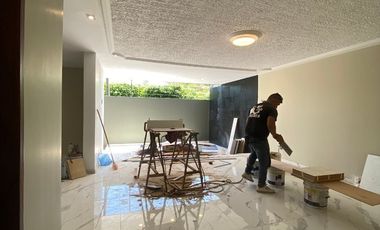 Casa  en Venta remodelada en Residencial Victoria