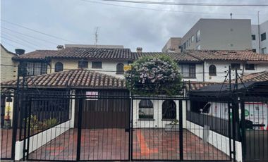 Casa en  Las Villas(Bogota) RAH CO: 24-932