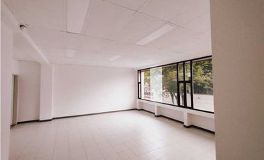 LOCAL EN ARRIENDO 472 M2 GALERIAS