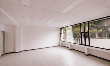 LOCAL EN ARRIENDO 472 M2 GALERIAS
