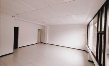 LOCAL EN ARRIENDO 472 M2 GALERIAS