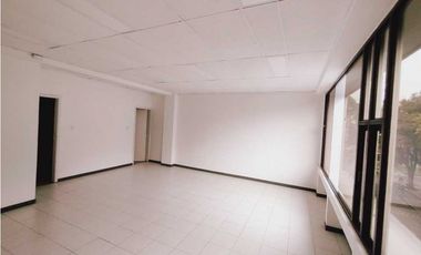 LOCAL EN ARRIENDO 472 M2 GALERIAS