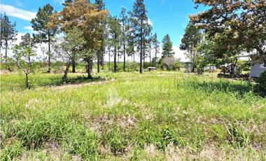 VENDO LOTE DE 1400M2 FRENTE A LA VIA PRINCIPAL BQT