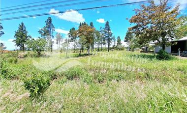 VENDO LOTE DE 1400M2 FRENTE A LA VIA PRINCIPAL BQT