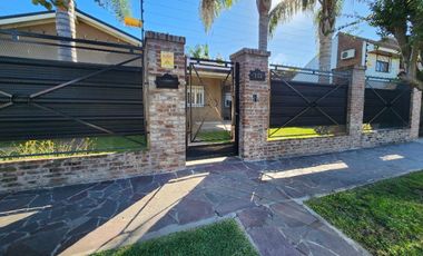 Chalet en venta en Burzaco Este