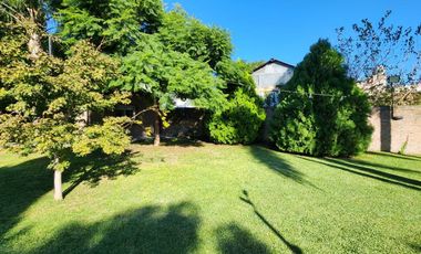 Chalet en venta en Burzaco Este