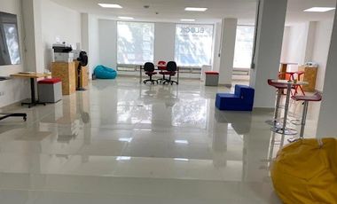 ARRIENDO de OFICINAS en MedellÃ­n
