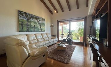 ARRIENDO de CASAS en EL RETIRO