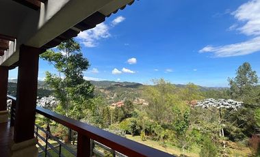 ARRIENDO de CASAS en EL RETIRO