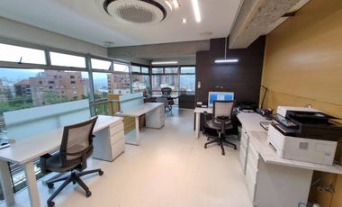 OFICINA EN VENTA UBICADA EN EL POBLADO SECTOR LAS PALMAS
