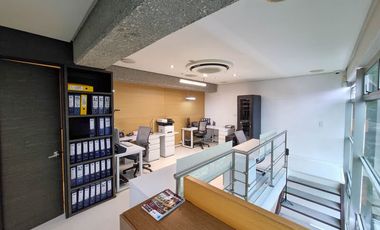 OFICINA EN VENTA UBICADA EN EL POBLADO SECTOR LAS PALMAS