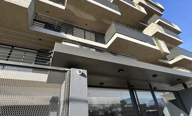 Departamento en venta 3 ambientes en Ituzaingo con balcón. De categoría-
