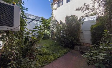 Casa 4 amb con garage   Depto 2 amb en Villa Santa Rita (San Nicolás al 1600)