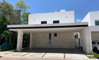 Casa en Venta Residencial Cumbres, SMZ-310, Cancun Quintana Roo