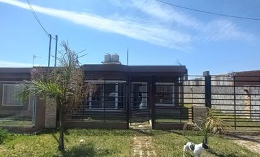 Casa en venta 3 ambientes en Pilar c/ Pileta