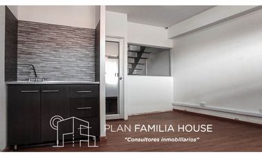 Hermoso Local en centro empresarial Siberia